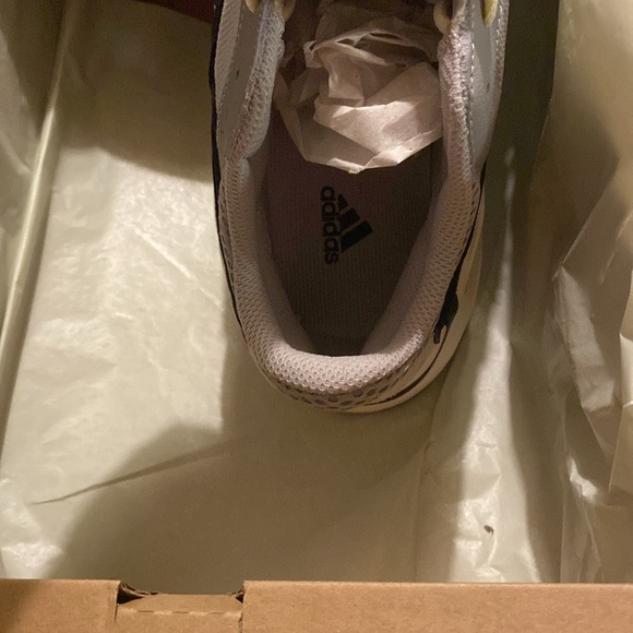 Yeezy Boost 700 - brand new - Picture 6 of 7
